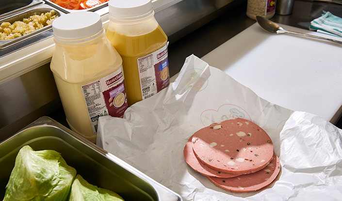 preparing sandwich in smart kitchens